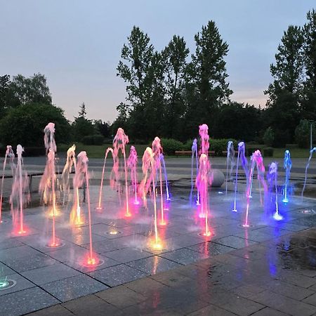 4 Pokoje, Oddzielne Biuro Do Pracy, Kominek, Klimatyzacja, Idealne Dla Rodzin Z Dziecmi, Przy Parku Na Wyspie 피와 외부 사진